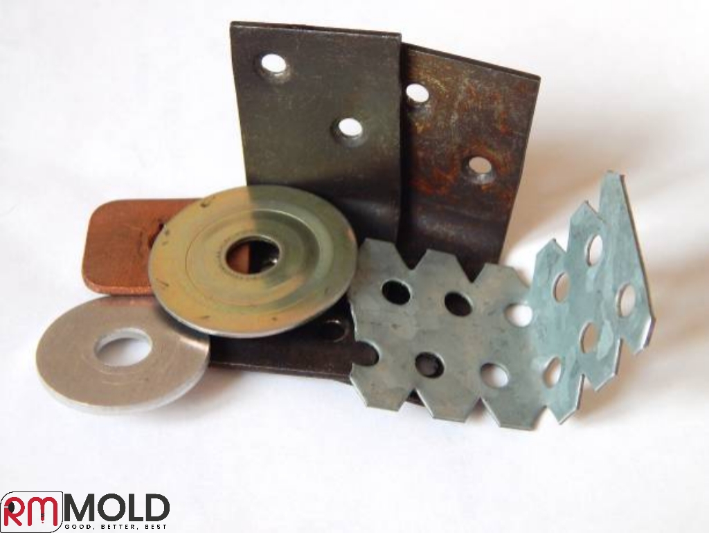 RubanMaster1's tweet photo. Choose RM MOLD for mass production of standard and special-shaped metal components. info@rm-mold.com#CNCMachining #InjectionMolding #3DPrinting #Innovation #MoldDesign #Rapidprototyping #plastictree https://t.co/YKyniaFLgE