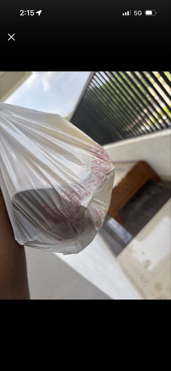 JRakhend's tweet photo. I had a food spillage issue from a Zomato order and they couldn’t verify it or at the very least connect me to a customer care support ??? 
And guess what even their mail inbox  is full probably with complaints !
Shame on youuu 
Stop ordering from Zomato https://t.co/yqdPWK5aZT