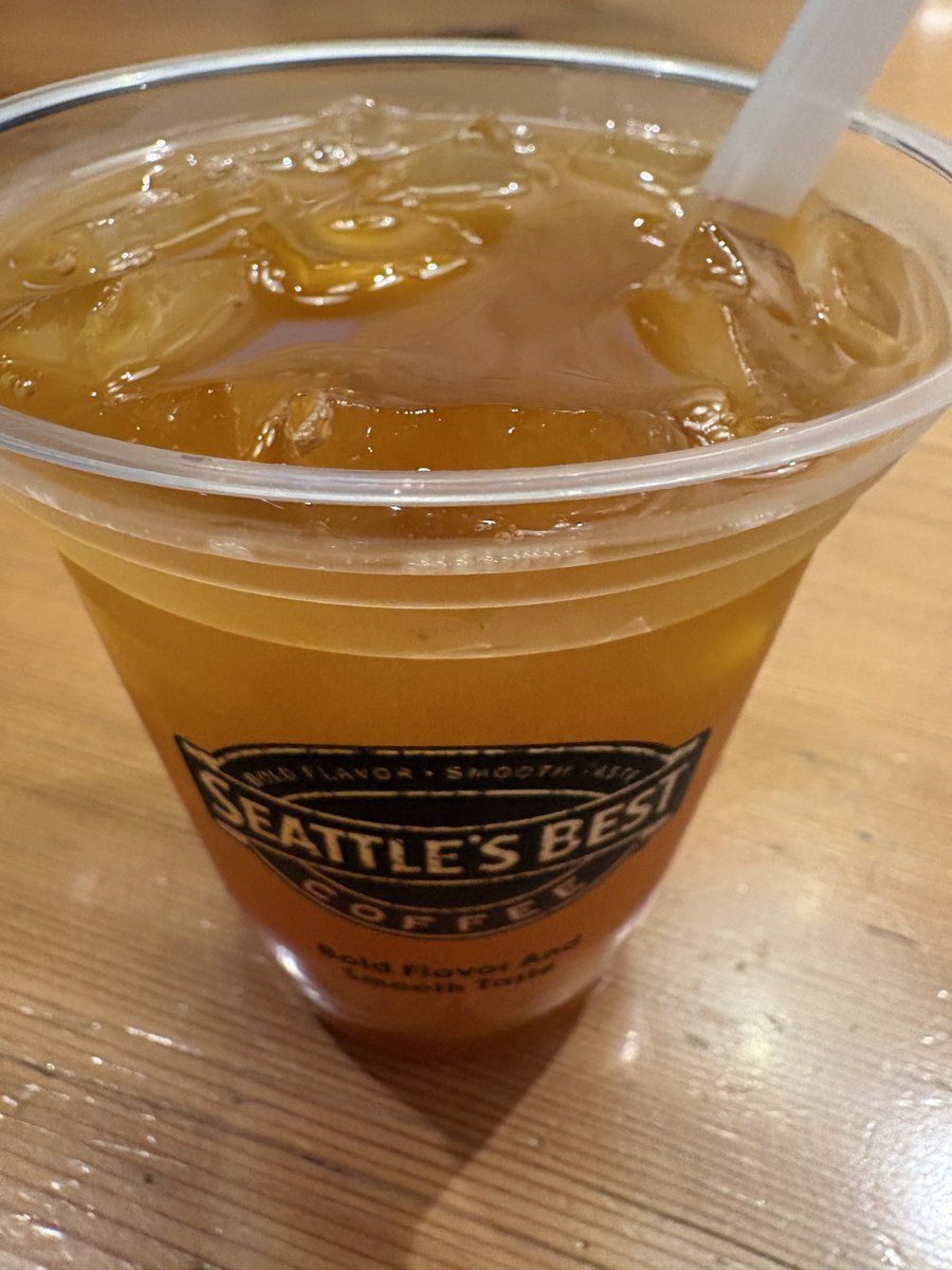 tea_jr's tweet photo. スターバックス https://t.co/DAeo4JOhqo