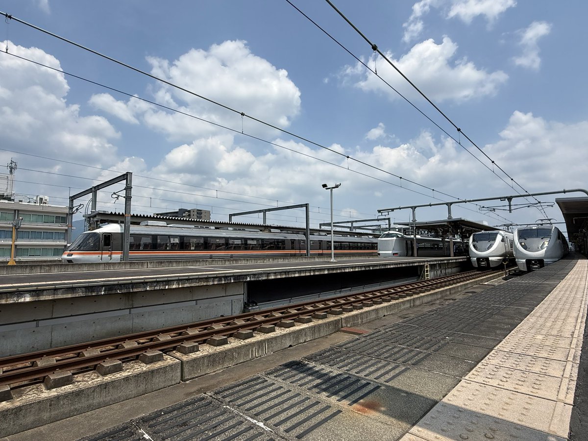 白衣鉄道🐥 tweet media
