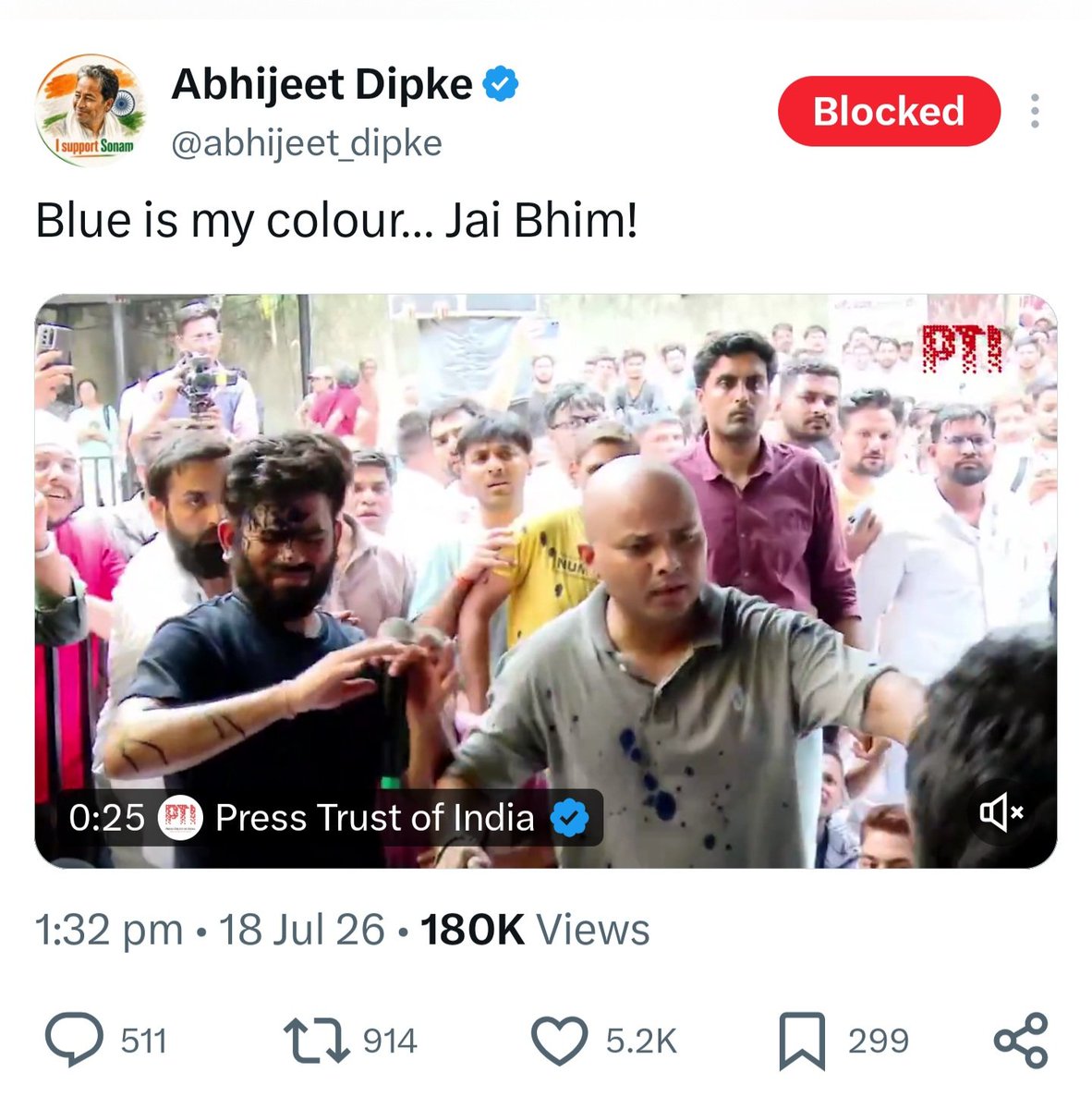 rahulroushan's tweet photo. Upper caste youth supported JP, they got Lalu-Mulayam 

Upper caste youth then supported Mr Clean VP Singh, they got Mandal Commission 

Then they supported Anna andolan, they got AI video of Babasaheb blessing Kejriwal 

Now upper caste youth supporting CJP will get private sector reservations 

One thing is clear: upper caste youth have no "merit" in understanding politics 😂😭