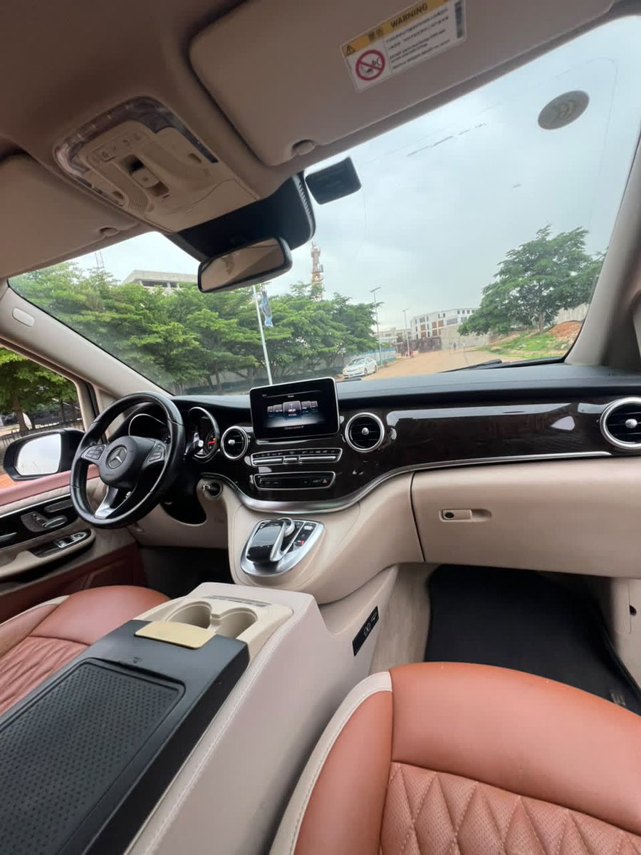 abujaautomobil's tweet photo. Slightly used 2020 viano
Brand:Mercedes Benz
Price:#145M💰
Custom Duty:✅
Nationwide Delivery:✔
Whatsapp/call:08075158161
#abuja #viral #trending #exploremore #lagos #naijacommunity #abujatwittercommunity #foryou https://t.co/ZXUMBVoAxM