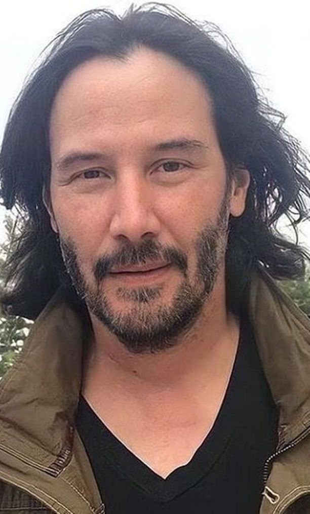 Actor_keanu12's tweet photo. ¿Cómo crees que me quedará el afeitado?🌹 https://t.co/WzFqV582Db