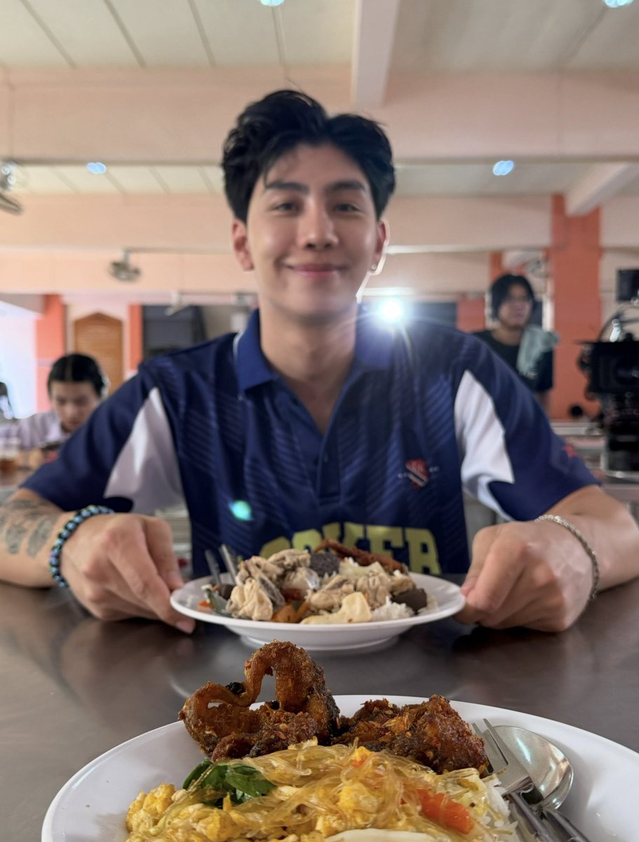 ryuptb's tweet photo. อร่อยครับ #adogandaplaneep8 https://t.co/KUUNLQDujS