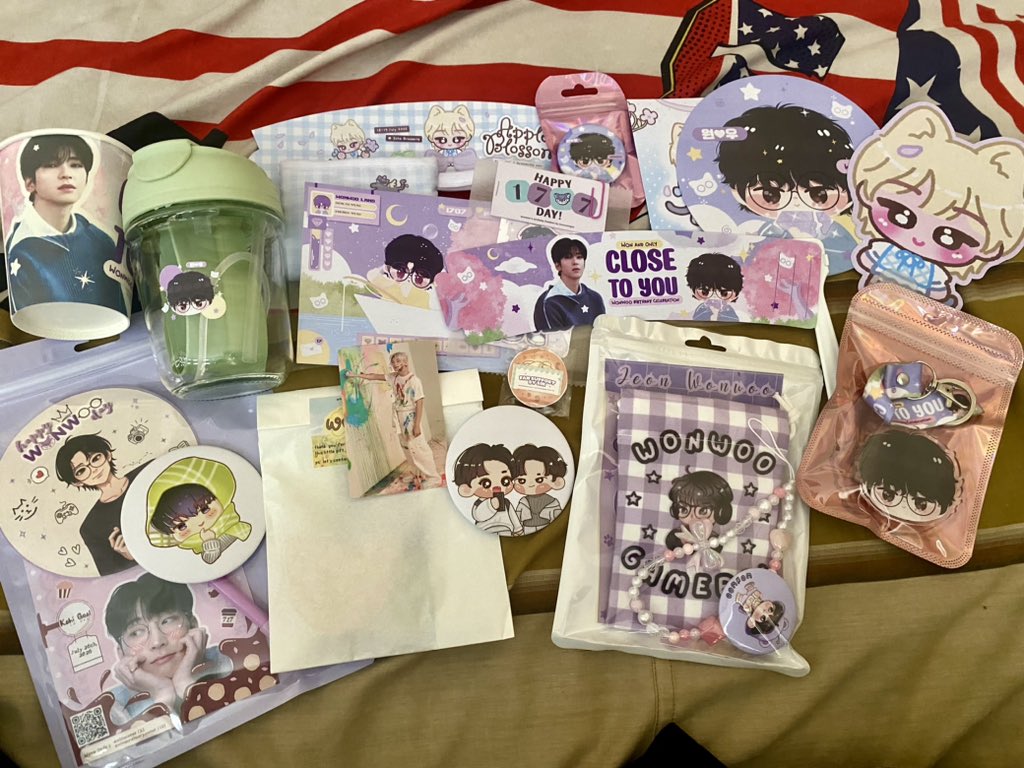 oneforwonnu's tweet photo. Lucuwww banget😸😸😸 thanks for the event and freebies ya!!!! https://t.co/GqKxqgt4cc