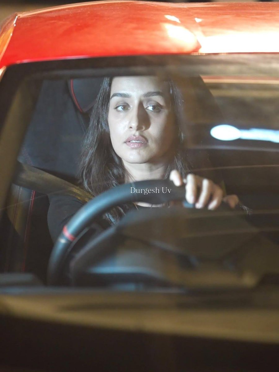 ShraddhaKapoorU's tweet photo. #ShraddhaKapoor https://t.co/8bP8uYSw1w