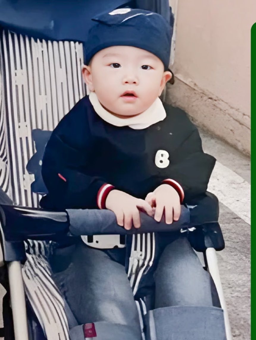 haught_14's tweet photo. 으랏차차 짠돌이 ㅋㅋㅋㅋㅋㅠ 닮은 애기소현 https://t.co/emf9KxrSUc