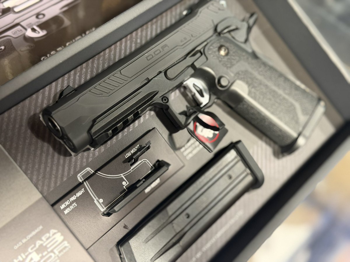 TRAILARMS's tweet photo. 🔥中古美品入荷🔥

人気の東京マルイ ハイキャパ D.O.R が
2丁同時入荷！

　ハイキャパ D.O.R 4.3
　ハイキャパ D.O.R .45（5.1モデル）

どちらも中古美品・動作良好✨
マイクロドットサイト対応のD.O.Rシリーズで、シューティングレンジでも人気のモデルです。

気になる方はお早めにご来店ください🔥

#TRAILARMS #東京マルイ #ハイキャパ #DOR #ガスブロ #エアガン #サバゲー