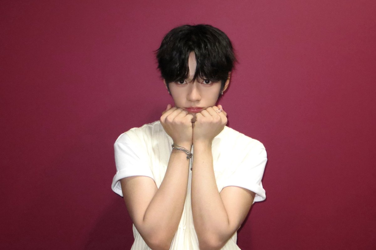 JLGlobalFanbase's tweet photo. [AHOF JL WEVERSE UPDATE]

Did you see the performance today? 🌼

🔗 https://t.co/tSwcfCoBeC

#AHOF #아홉
#AHOF_JL #제이엘
@AHOF_official https://t.co/tg5kenTZ3K