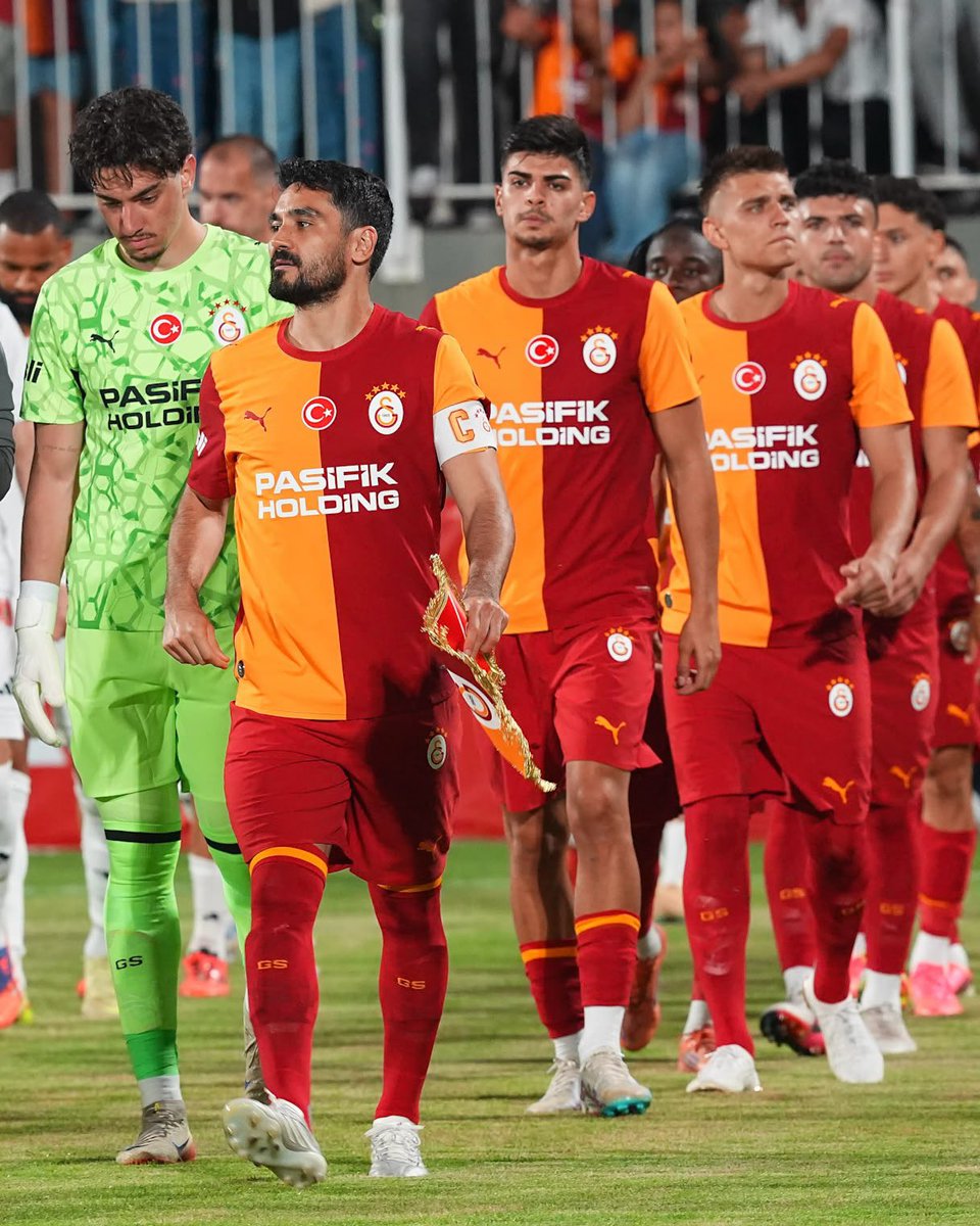 IlkayGuendogan's tweet photo. İlk günler geride kaldı. ☑️ 
Sağlam başlangıç. 💛❤️💪 https://t.co/OV2D1s2OTU