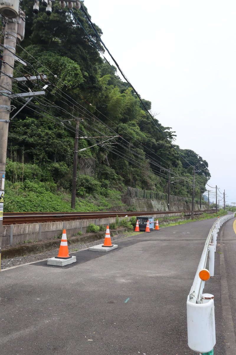 jikko680687's tweet photo. 【今日の885系】2026/7/18(Sat)
3017M特急ソニック17号 博多11:00発 大分行き(大分13:01着) 885系 SM3編成(本ミフ) ※スーパーマリオ×JR九州〜Let’s GO KYUSHU〜キャンペーンラッピング車両
#885系 #SM3 #ラッピング車 #スーパーマリオ #南福岡車両区 #日豊本線 #東別府駅 #西大分駅 https://t.co/UyWTIwDAKM