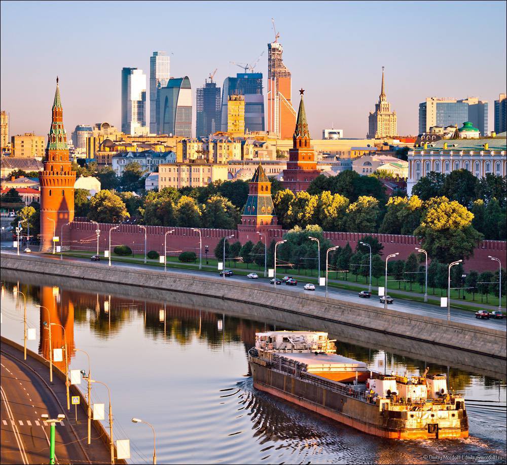 RusEmbassyJ's tweet photo. 🇷🇺 🌊 Одна из главных достопримечательностей столицы России - водная артерия - Москва-река. 

🔎Сегодня Москва-река проходит через центр столицы и Московскую область

🔗 https://t.co/kFabjQoJVC https://t.co/jLD9C1pNDN