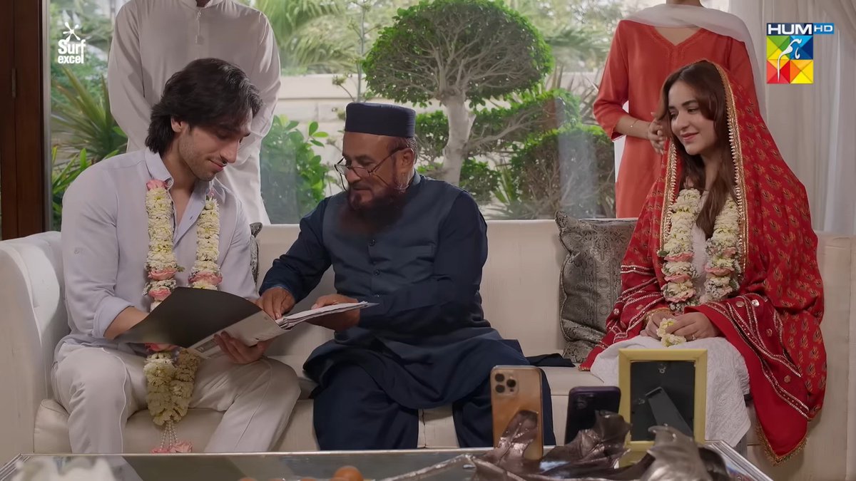 anandhivenkat4's tweet photo. Finally after all the drama Ali and Rumi are married🥹

#DekhZaraPyarSe #DZPS 
#YumnaZaidi #HamzaSohail https://t.co/5ZPpnlVgs1