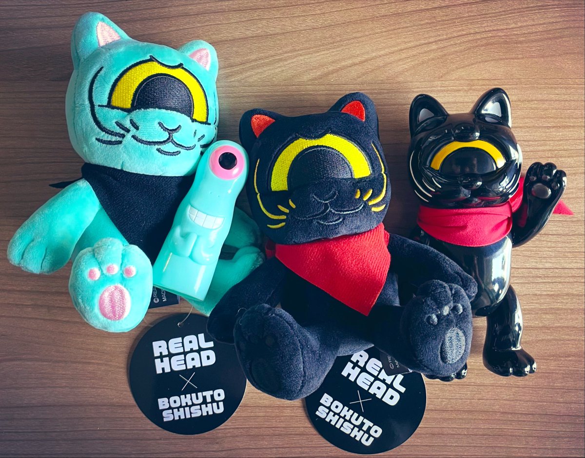 RatsadakornN's tweet photo. REAL HEAD x BOKUTO SHISHU 🐱💕
#realhead #realxhead #bokutoshishu
#rhnd #リアルヘッド #真頭玩具 https://t.co/U26B35EBeT