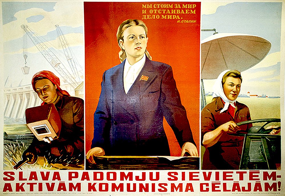 SankarasGuitar's tweet photo. Meanwhile in the Soviet Union lay a lost future https://t.co/wbA9Ng1aJ5