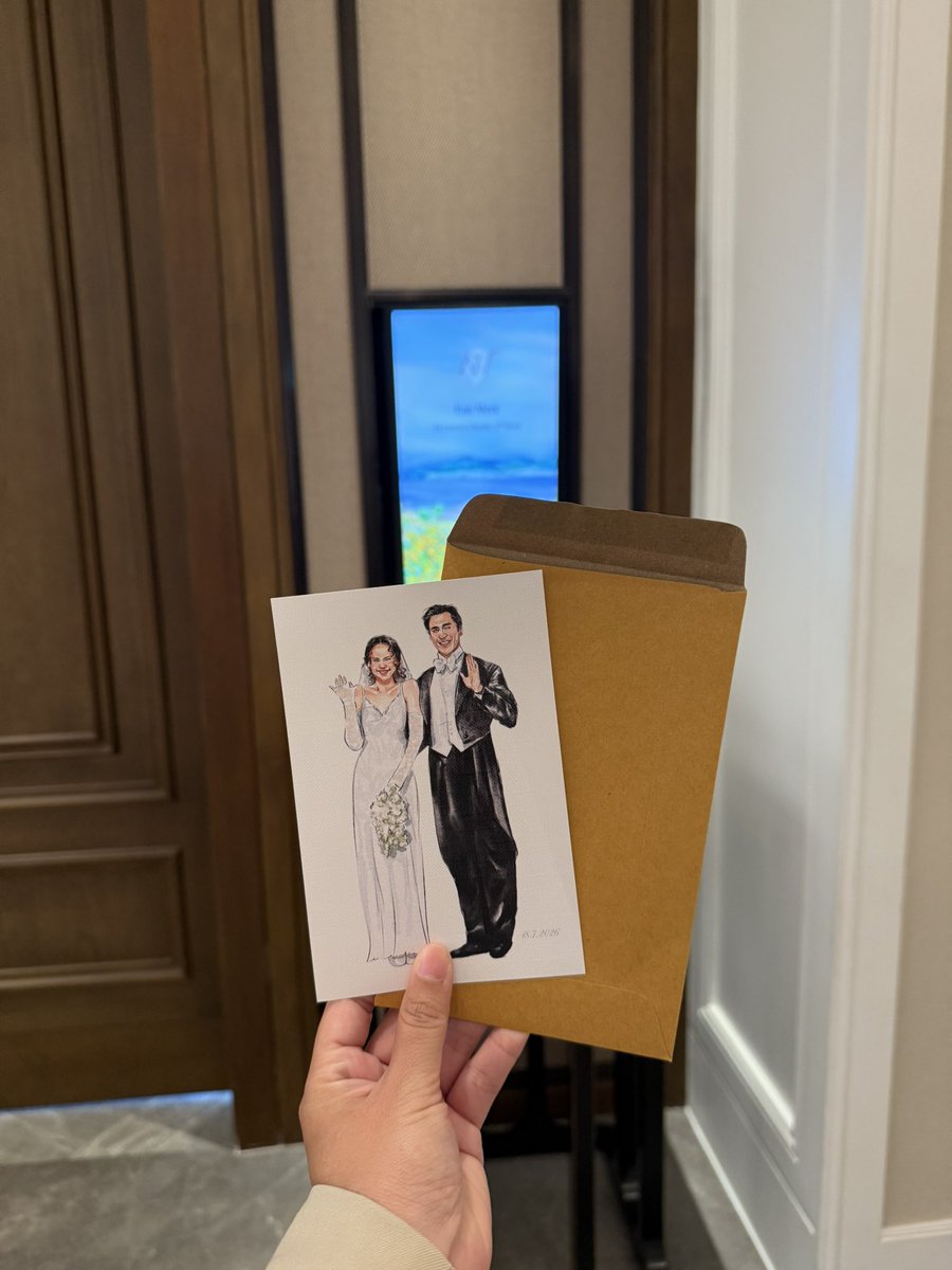 kimwmy_'s tweet photo. ติ่งมาทั้งชีวิต วันนี้คือที่สุด 😭😭😭 #ณเดชน์ญาญ่า https://t.co/KWNsuyMyL8