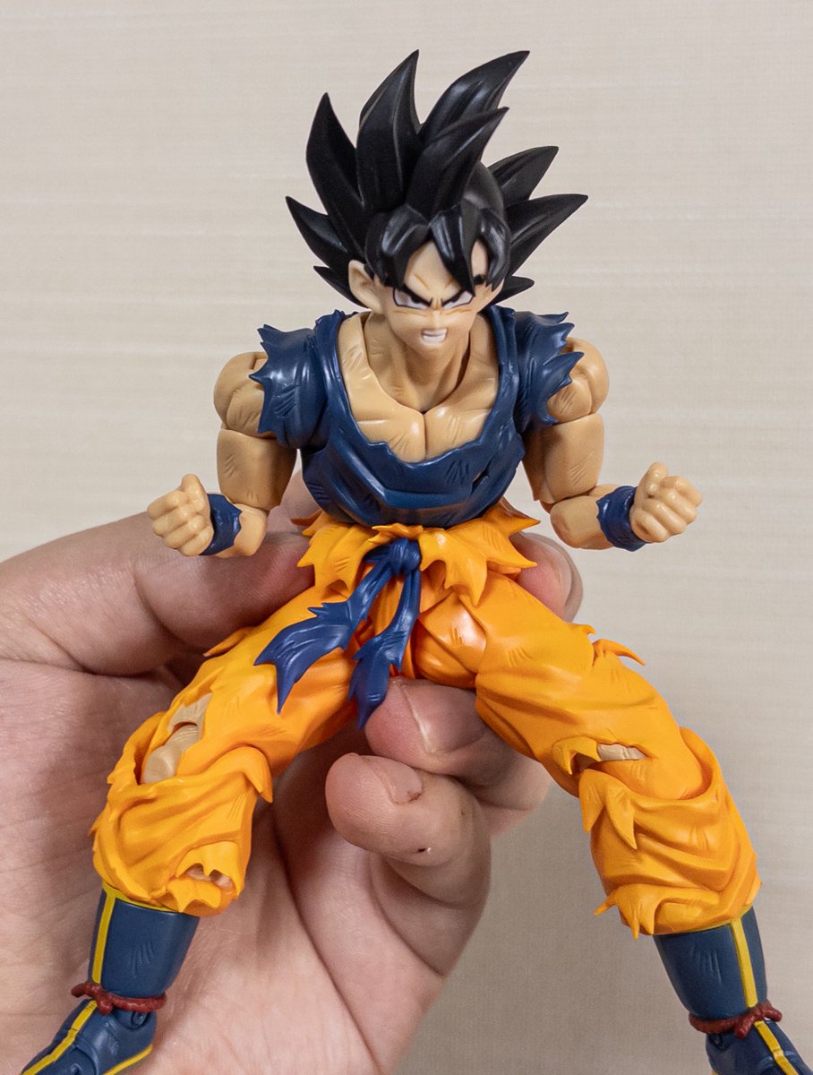 men71197317's tweet photo. 青インナーのノーマルヘッド悟空も欲しいよね…という話 https://t.co/5eHhL0Msug