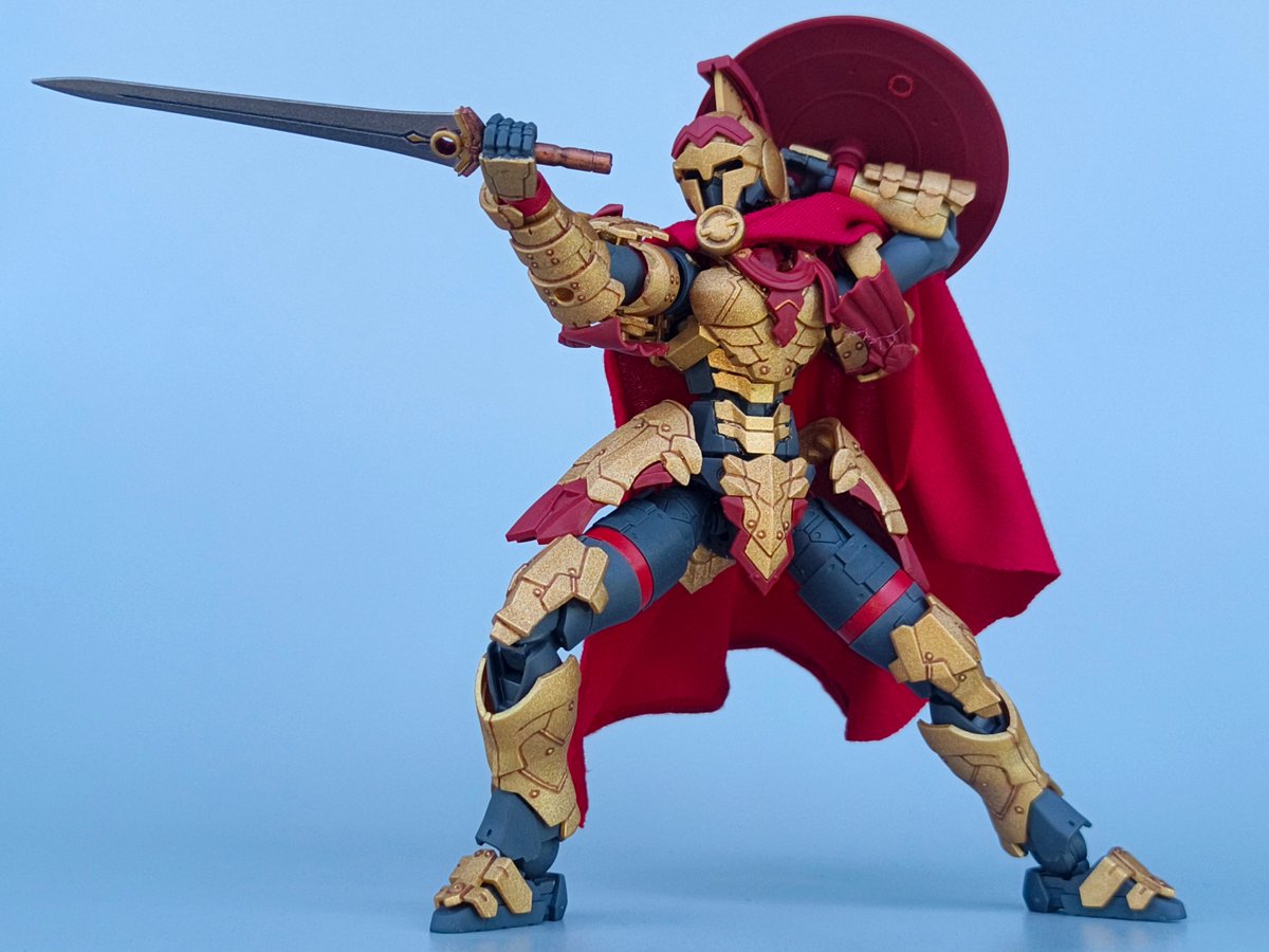 ZeroEdgeDaniel's tweet photo. I added a butt-spike on the spear to make it look more like a Greek dory spear. He came with a xiphos sword (Achilles' sword in the movie Troy), but I would have liked a kopis (Spartan swords in the movie 300) better. https://t.co/hZpShPS7V3