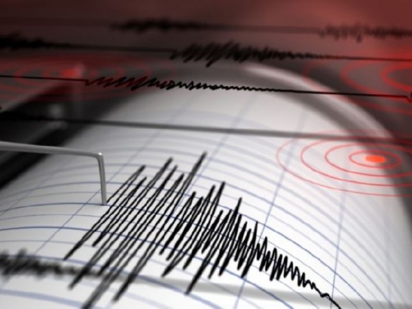 maagulf's tweet photo. అరేబియా సముద్రంలో 4.9 తీవ్రతతో భూకంపం..ఒమన్ లో ప్రభావంపై క్లారిటీ..!!
Read more >> https://t.co/DlGqjJoPeD
#Muscat, #Oman, #Dofar, #Salala, #Arabiasea, #Earthquake, #MaaGulfNews @maagulf https://t.co/jHS1BJoM6e