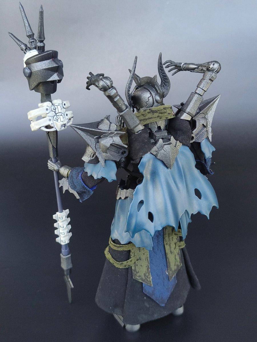 ZeroEdgeDaniel's tweet photo. Necros Arch Lich
This build is mostly from combining Necros Knight and a Dlroskeleton kit. I did add a few parts for the bone staff. This has 6 arms because why not😅?
I'm very proud of my first attempt at making actual mage's clothes.
#30MF https://t.co/zQPUDjjmTq