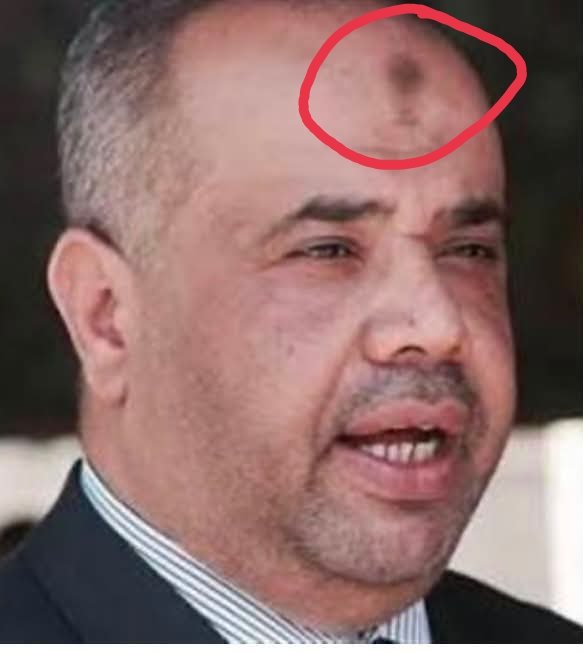 alialnasiry0901's tweet photo. علي الزيدي شكو مدير عام چاوي گصته ألقي القبض عليه ومعليك 😂😂
تيار الأيچات يگولون السودة على صاحبها . https://t.co/3jxkh9JFgr
