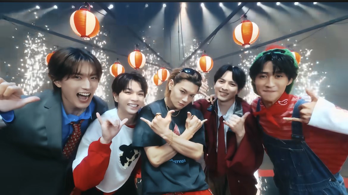 ym12101's tweet photo. #YouJoyParade
これでこの夏乗り切れるわ
最高すぎなんよ、守りたいM!LKの笑顔࣪❤️ᩚ🩷 ᩚ💛ᩚ💙ᩚ🤍 ᩚ

https://t.co/FMym3H5WSn https://t.co/CXWqp3ygNT