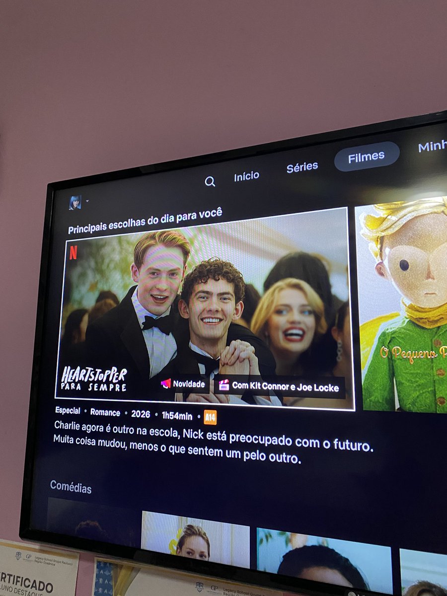 wavetooshine's tweet photo. acabei de ver heartstopper forever, to devastada https://t.co/utIfsbxKP2
