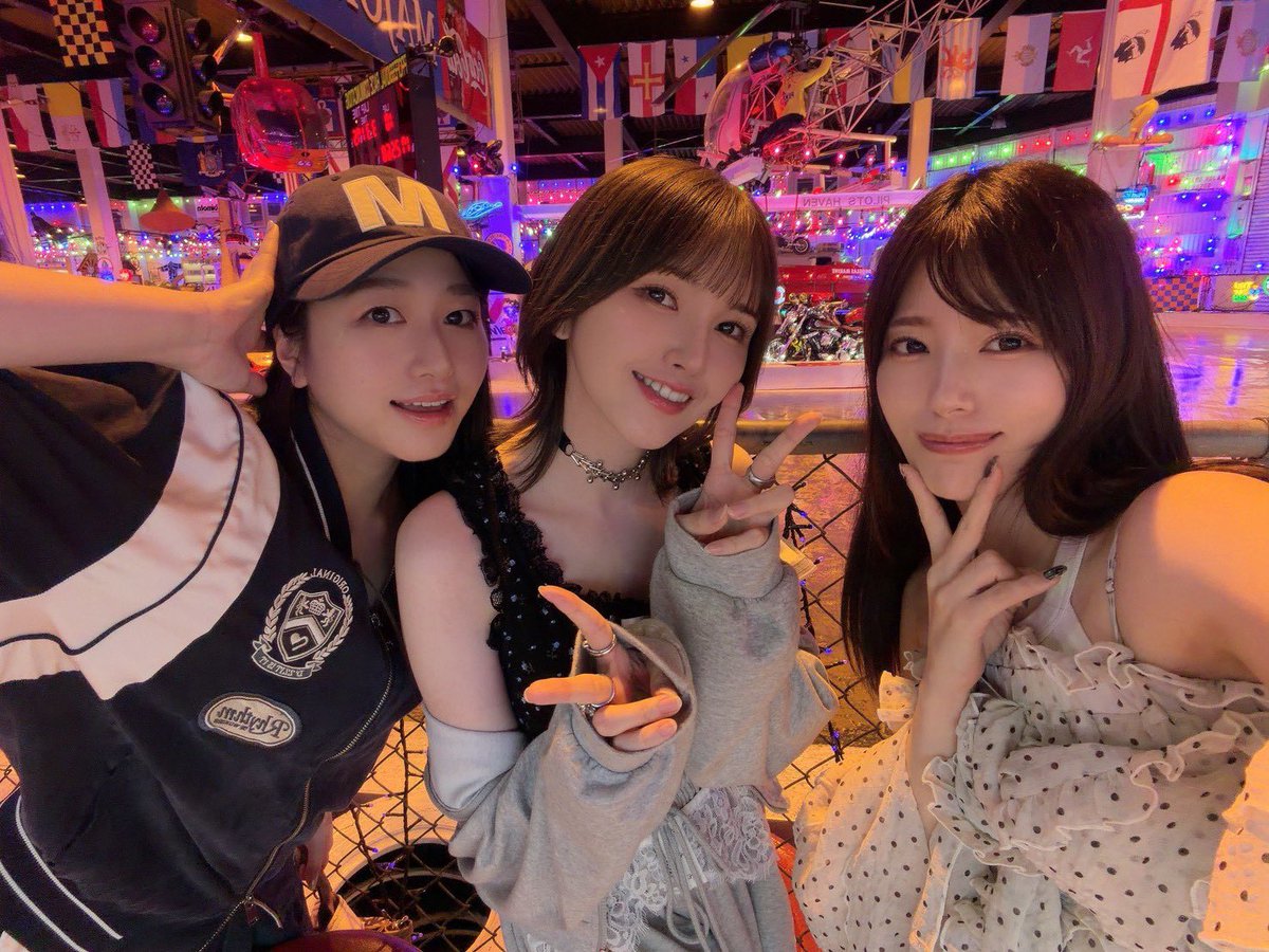 t_chiemi1006's tweet photo. あかりんとここちゃんと遊んだ日🎮🚗✨✨ https://t.co/ha6YNDW1zA