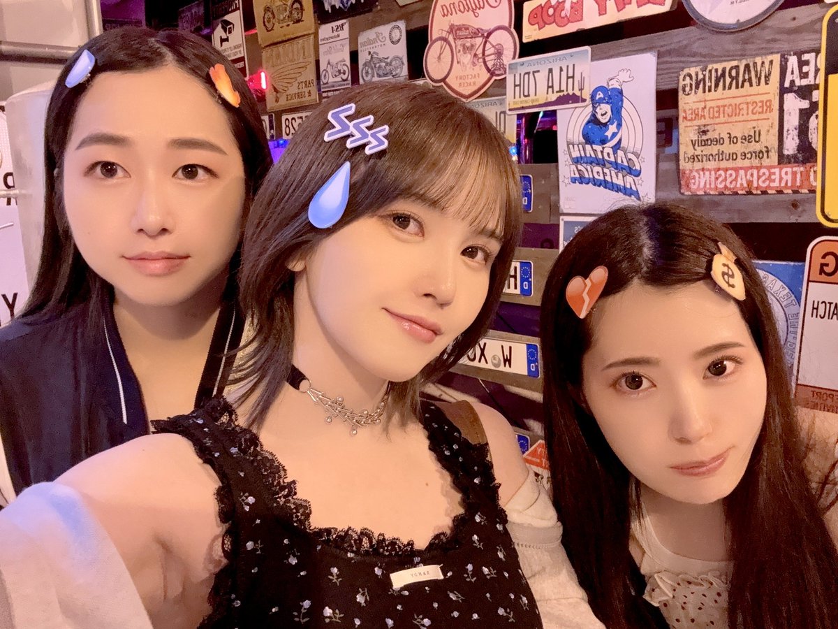 t_chiemi1006's tweet photo. あかりんとここちゃんと遊んだ日🎮🚗✨✨ https://t.co/ha6YNDW1zA