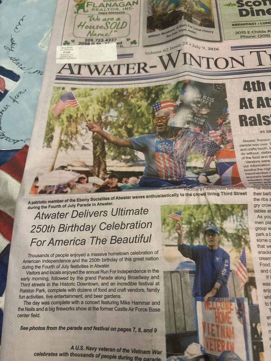 MercedCountyGOP's tweet photo. Thank you to the Atwater-Winton Times for their coverage of the Atwater 4th of July parade and celebration. They captured the RPMC booth.
#MercedCounty #Merced #LosBanos #DosPalos #Atwater #Delhi #Livingston #Gustine #Hilmar #Stevinson #SantaNella #Winton https://t.co/QYqRTjedHs