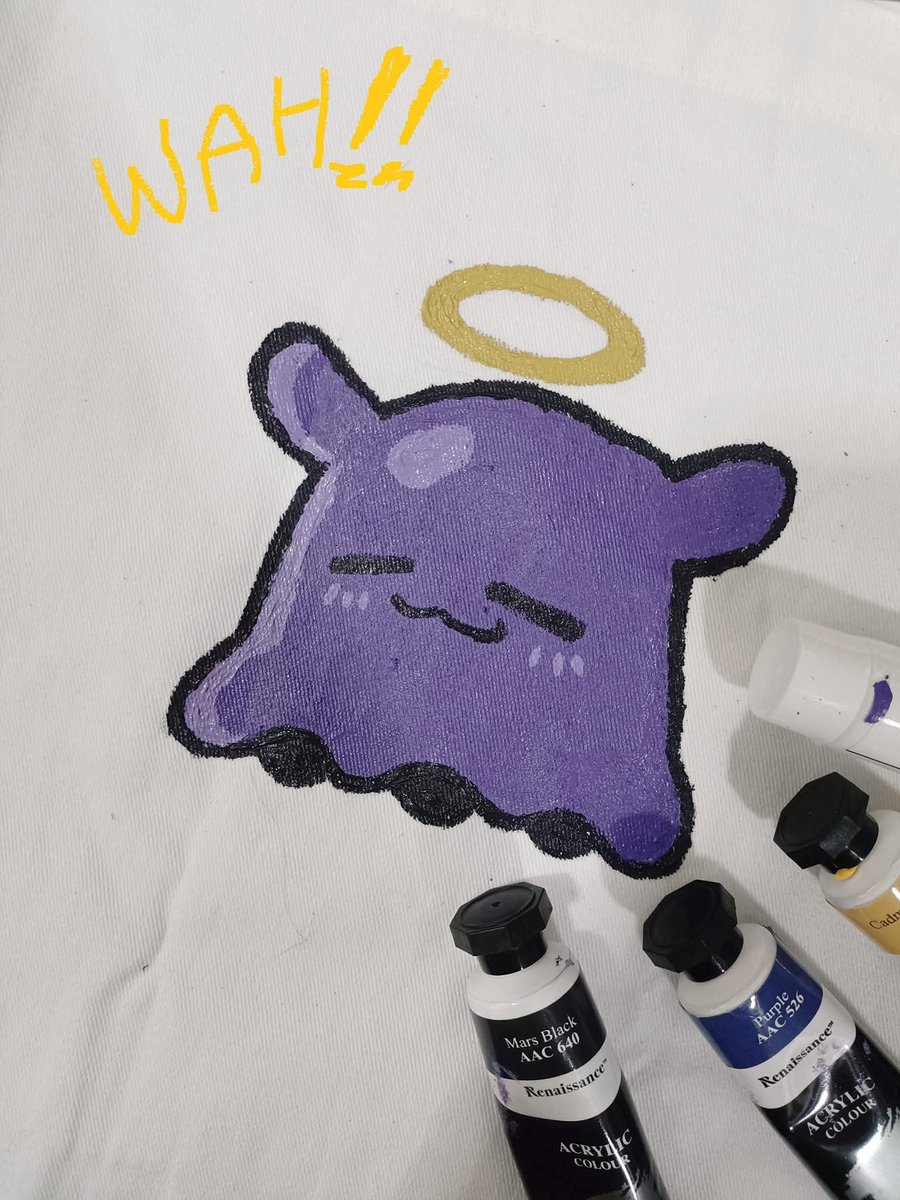 my_koru_art38's tweet photo. I found the picture 6 years ago
I got school homework to draw anything on the bag
So I draw Takodachi wah!! 💜💜
#inART https://t.co/4WewcCRY1t
