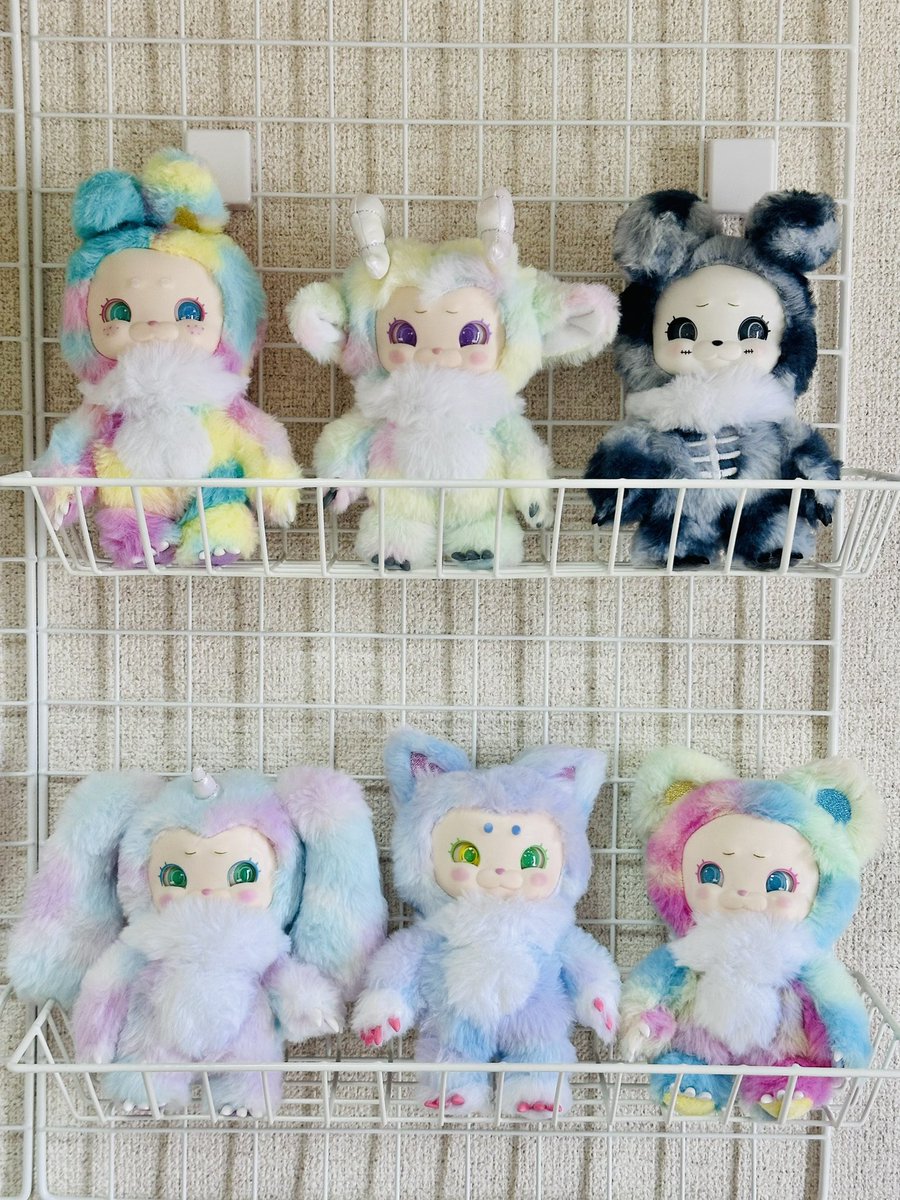 hikacinna's tweet photo. 夢色なClawZさんをお迎え保護🌈レインボーカワイイ
開けたらサプライズすぎてびっくり嬉しいすぎた(T-T)ありがとうございます泣
ハローワールドとお目目の角度違う子もいたりキャラクターカードはギラギラでかわいすぎる🌈
発売おめでとうございます!
#clawzsnap
#ClawZ
#クロージィー
#RainbowLab https://t.co/gnRFeFQgvT
