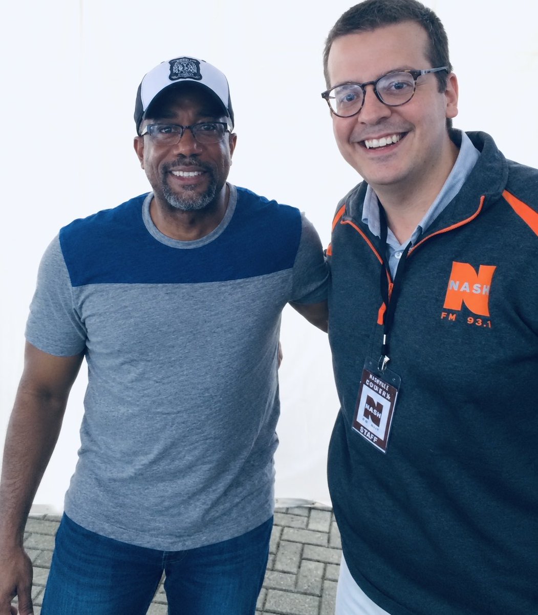 RobbyBridges's tweet photo. A cracked front view with Mr Rucker then and now! One of the nicest guys in the biz…  @dariusrucker https://t.co/mrDUcUD3Ky