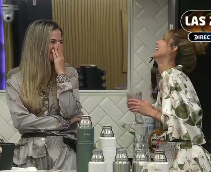 luli tweet media