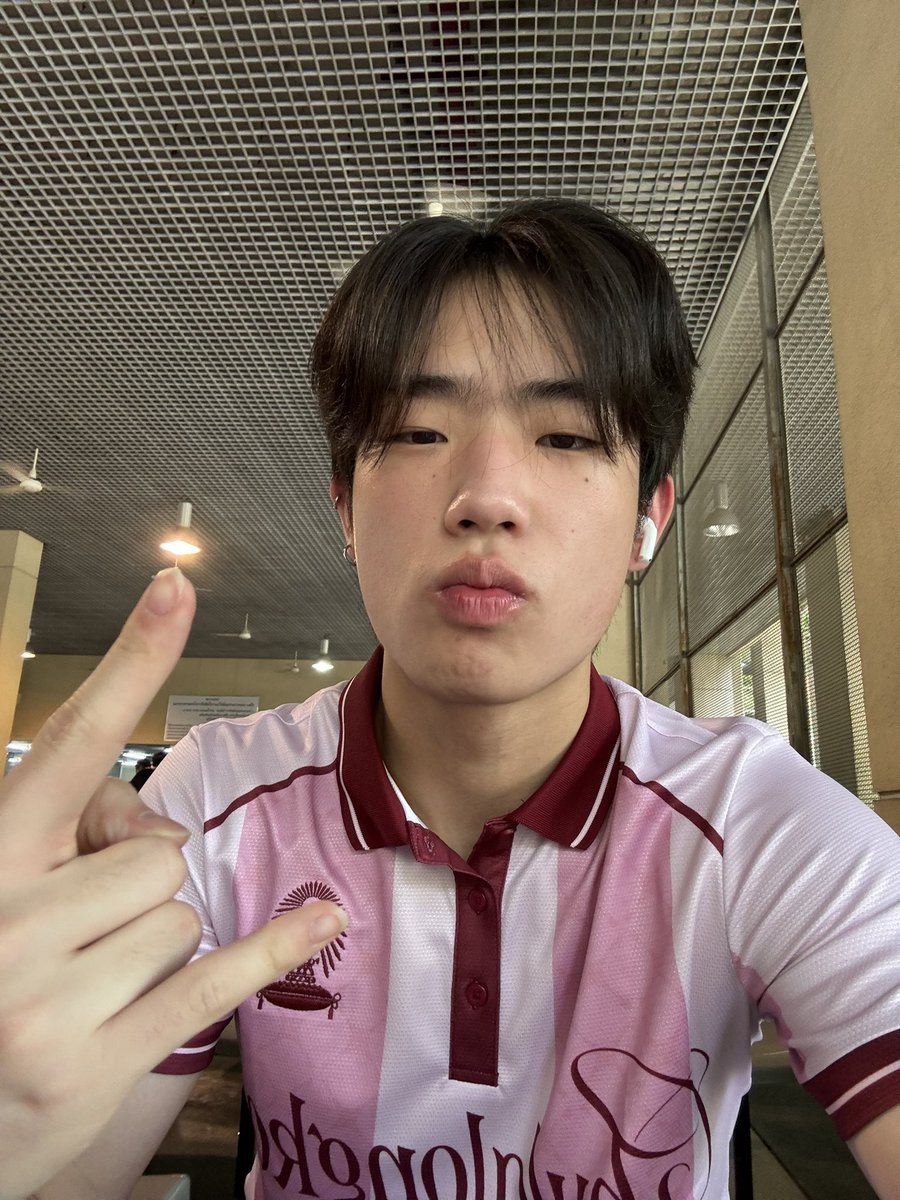 ethankahn_v's tweet photo. มา first date กันไหมคับบ https://t.co/TIMgNpLNXt