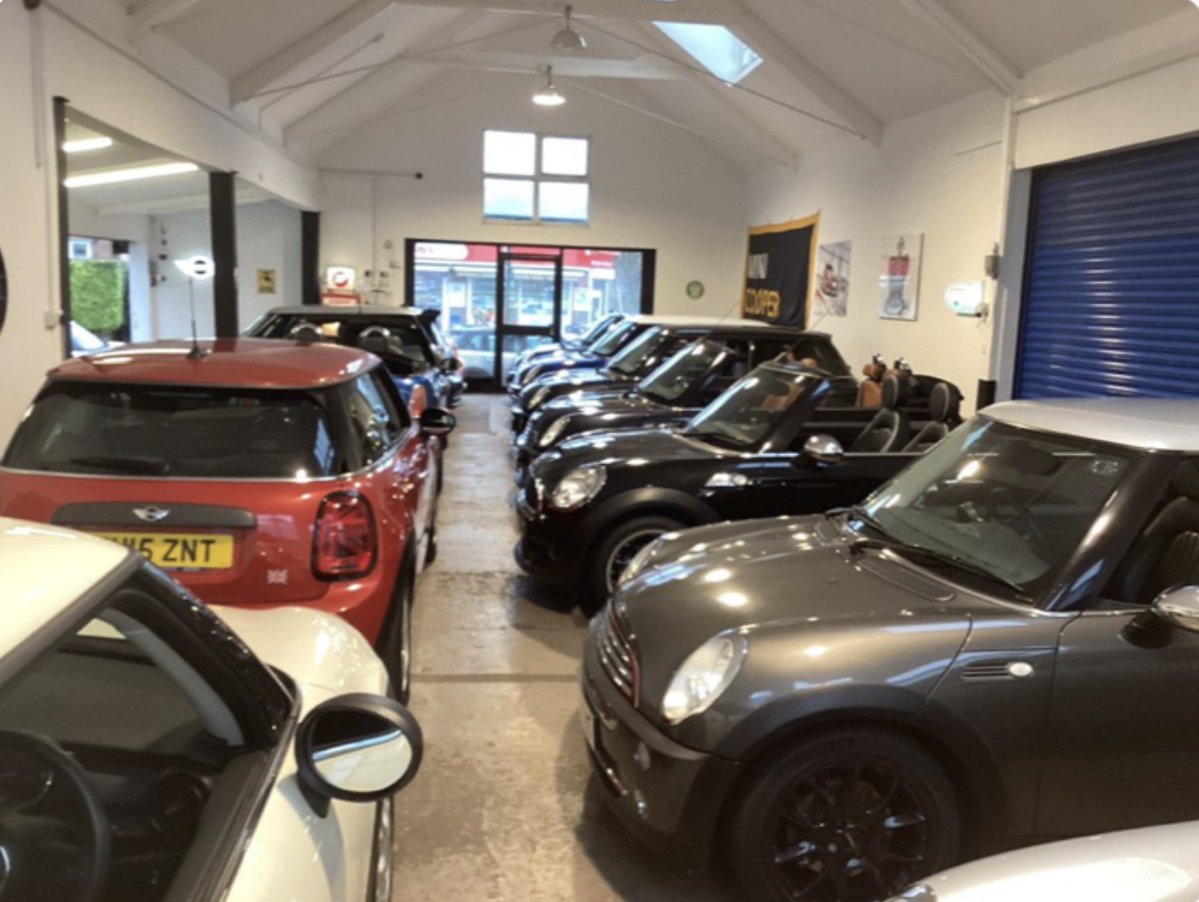 Londonmini1's tweet photo. Open all day today.9-5pm
Over:40 Minis in stock
No appointment needed 
All our Minis are serviced by our own Mini Service Centre 
In House Comprehensive Warranty 
AA Dealer 
Full Details:https://t.co/K1kSGzfITl
#Mini
#Sell
#Service
#Buy
#WeDeliver
#TheBestMinis https://t.co/YymJ3j1HVX