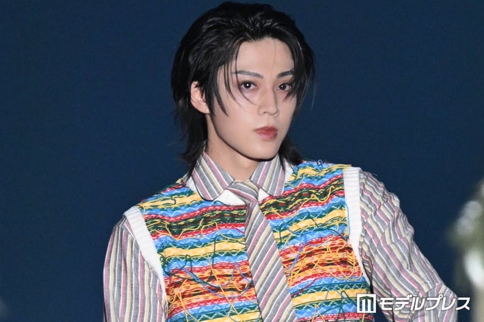 modelpress's tweet photo. 【💚TGC新潟2026💚】

ACEes佐藤龍我、6年ぶりランウェイウォーク
不意打ち微笑みに歓声📣
https://t.co/JoUMc63ql1

#TGC新潟 https://t.co/QNVsyyFunN