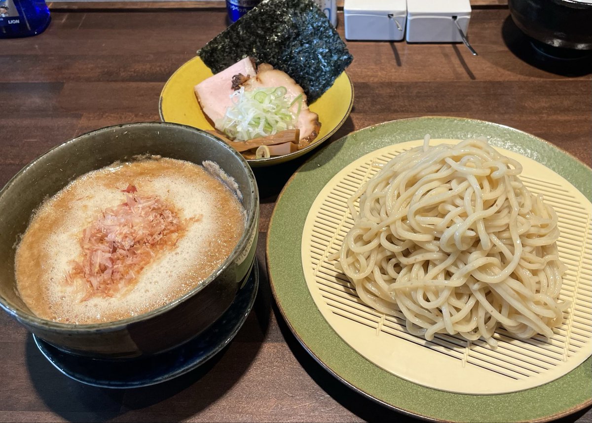 85p_911's tweet photo. つけそば濃厚おいしい。つぎは大盛りにしよ…うかな https://t.co/Fs54j50fnA