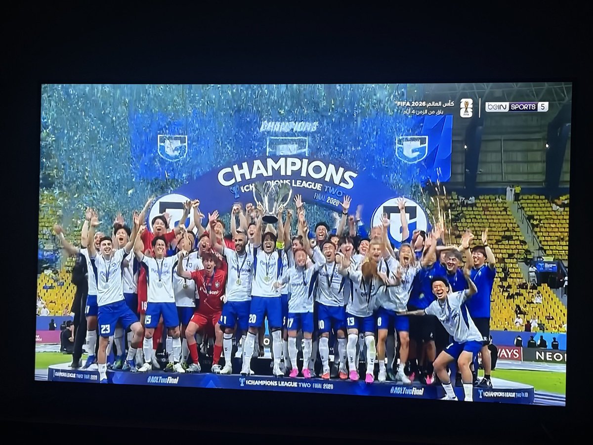 saeed020755's tweet photo. @boso_2015 @football_li5 https://t.co/LVAsOldkEJ