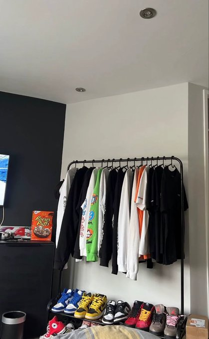 GentlemenxStyle's tweet photo. A man’s wardrobe should be simple, versatile, and built to last. https://t.co/1Qoqq1NEdR