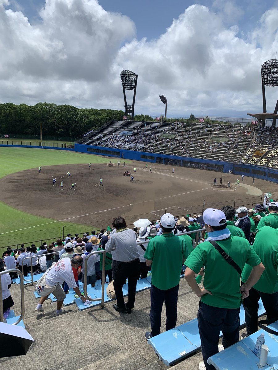 booknamesnow's tweet photo. 母校の応援
172校のベスト16まで勝ち残っただけでもすごい！ https://t.co/x2Qt96Jyub