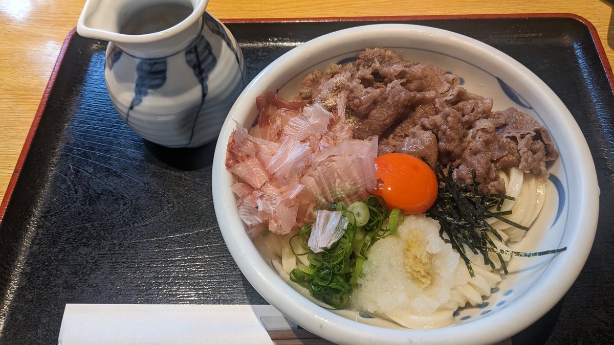 api421's tweet photo. 大阪No.1と噂のうどん屋さん！
やっと行けました🙌
1時間くらい並んだけど、
もっちもちで、めっちゃ美味しかった😋
ついでに交野市の御財印めぐり。
ここは御財印すぐわかってくれたけど、何人くらい訪ねて来られますか？と聞いたら10人目？くらいですね〜やって！
コンプした人おるんかな🤔
#御財印 https://t.co/GTaCcwRXqa