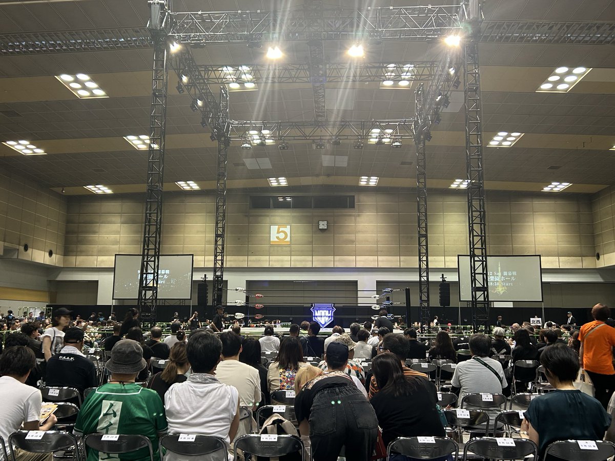 jun_juuuum's tweet photo. 本日はプロレス💪 https://t.co/2HzDC9vGgS