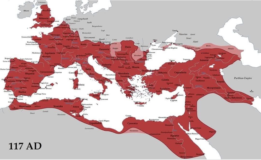 Dr_TheHistories's tweet photo. The Roman Empire reached its peak—in terms of both territorial expansion and economic power—under the reign of Emperor Trajan, around 117 AD.... 

At that time, the empire's borders spanned nearly 6 million square kilometers, encompassing much of Europe, North Africa, and the Middle East. The new provinces conquered by Trajan: Armenia, Assyria and Mesopotamia were already de facto lost by the Romans back to the Parthians.

(5,957,000 km² of territory with a population of approximately 60,000,000 inhabitants)

#drthehistories
