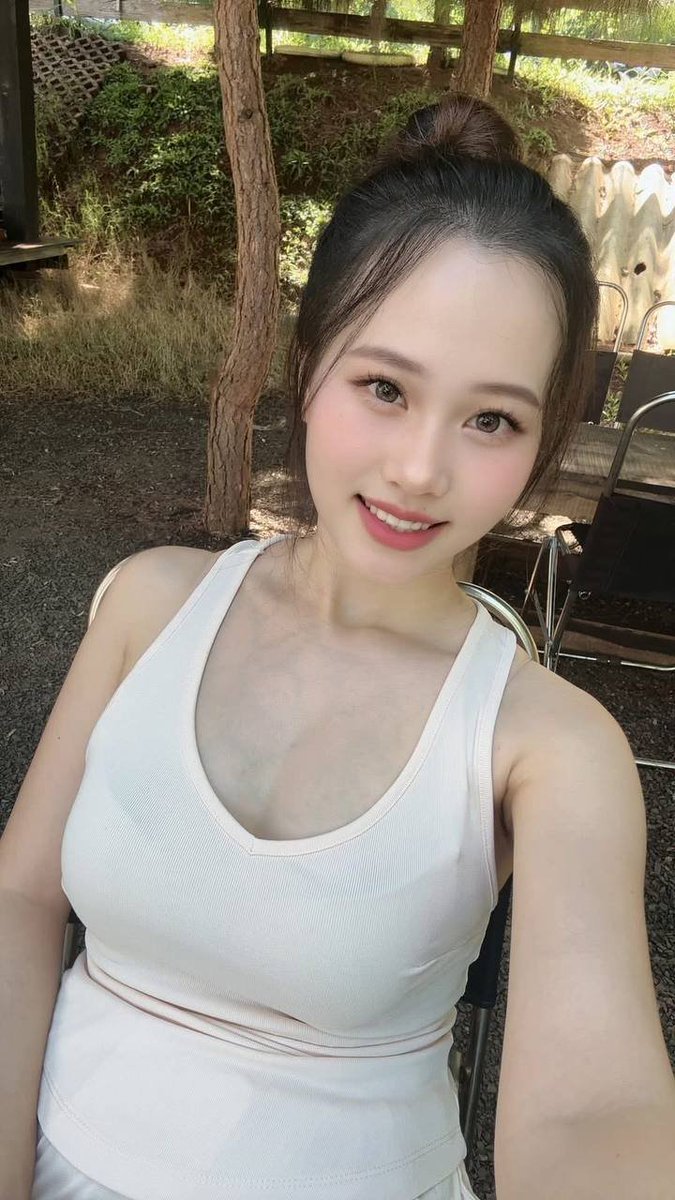 Anh Bé tweet media