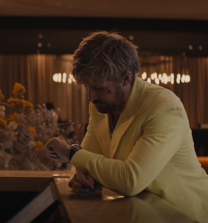 dacrepit's tweet photo. people diss colts yellow suit so much but i think hes so handsome in yellow https://t.co/fHokMWNqSN