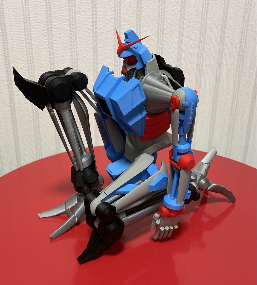 Unagi012311's tweet photo. サイコガンダム2回目の仮印刷一旦終了。
可動は思ったより出来てて安心ですね。
相変わらずウッディぐらい保持力プラプラですが変形の都合上膝立ちも出来るので良し。
#サイコガンダム https://t.co/qRcdLJWpm1