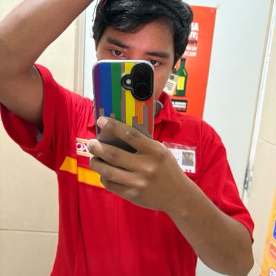 loboint05's tweet photo. #NuevaFotoDePerfil https://t.co/Uf9xb96z5p