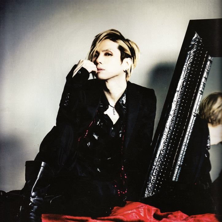 kaju_TeamABC's tweet photo. Acid Black Cherry19周年おめでとうございます🍒

yasuがいるこの時代に 生まれた奇跡
運命ってあると思う？

#AcidBlackCherry
#yasu https://t.co/00PwoEy2Gu