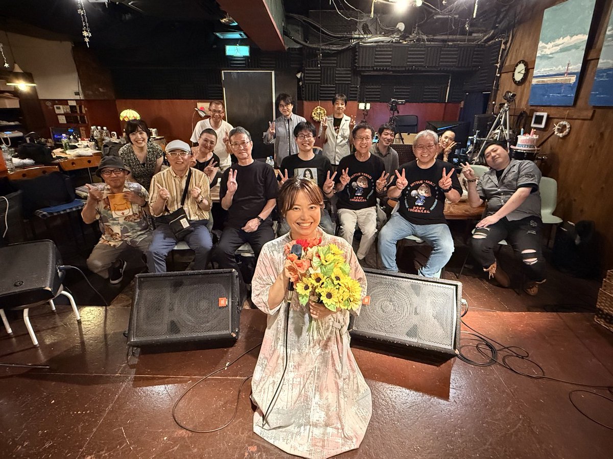 muniman982's tweet photo. ２回目の参加致しました。

前回は、ソロでしたが……今回はデュエットで「愛のかたまり」の光一パート頑張った💪

完成度７０%かなって(自己評価的)
 #カラオケ１００点ねえさん
@MitsueYanagi https://t.co/IzLYuGRaTD